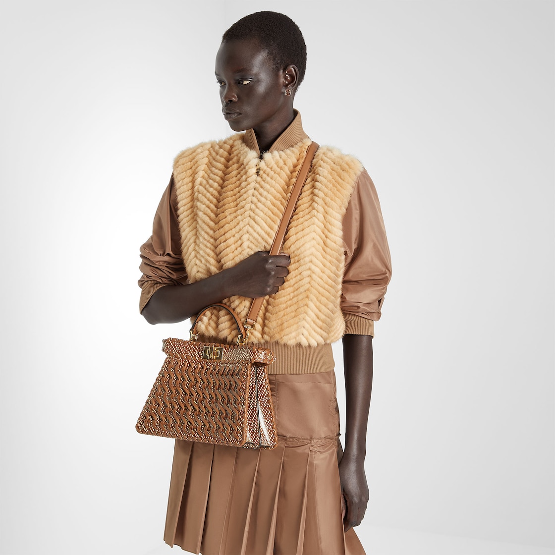 FENDI Peekaboo ISeeU Small Brown interlaced leather bag - Image 4